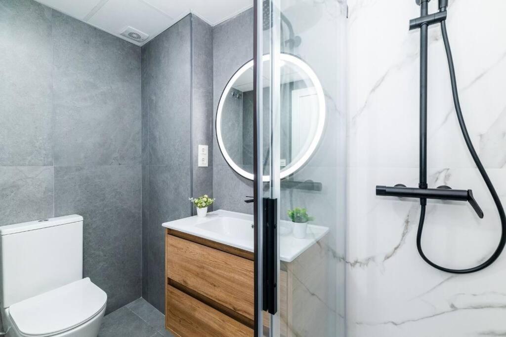 Modern Apartment Close To The City Center And Alhambra 格拉纳达 外观 照片