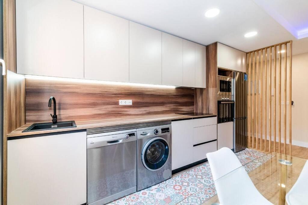 Modern Apartment Close To The City Center And Alhambra 格拉纳达 外观 照片