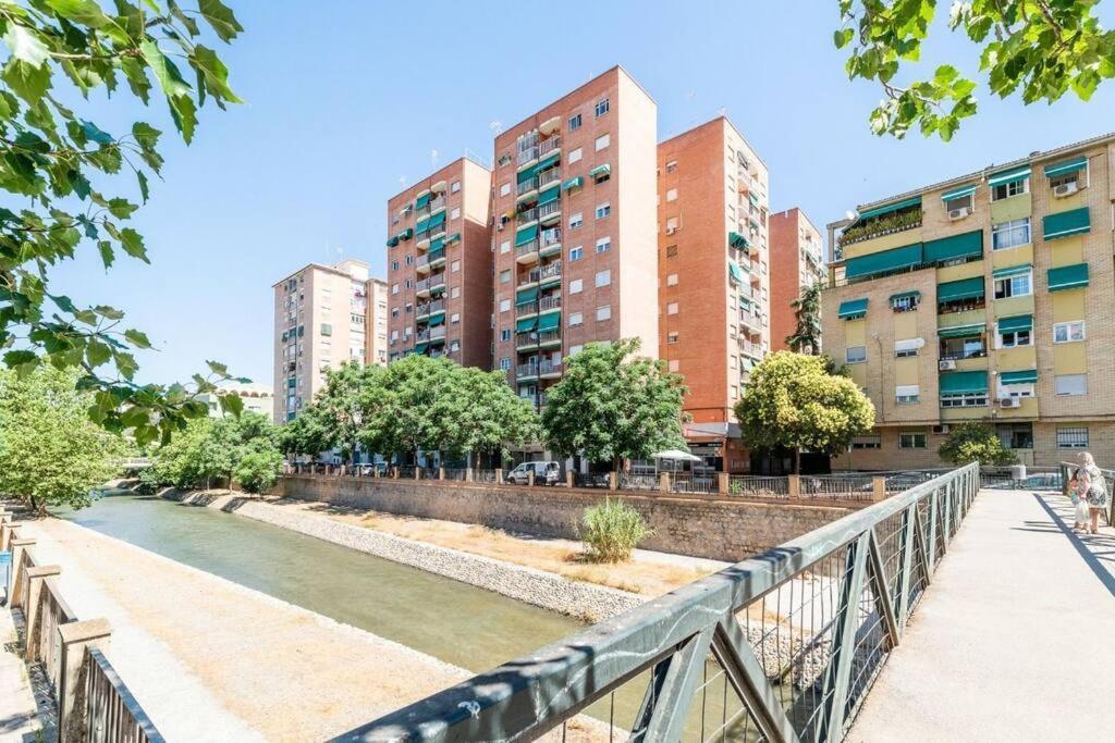 Modern Apartment Close To The City Center And Alhambra 格拉纳达 外观 照片