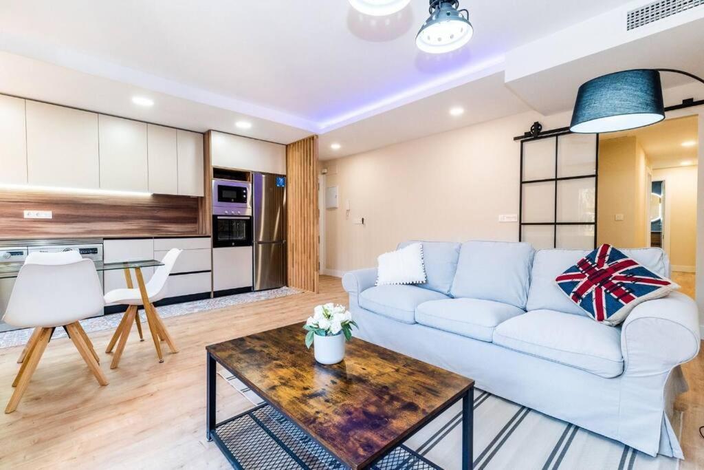 Modern Apartment Close To The City Center And Alhambra 格拉纳达 外观 照片
