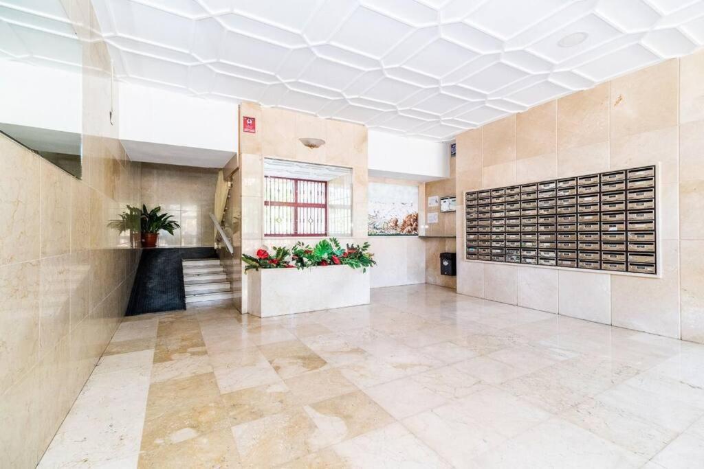 Modern Apartment Close To The City Center And Alhambra 格拉纳达 外观 照片