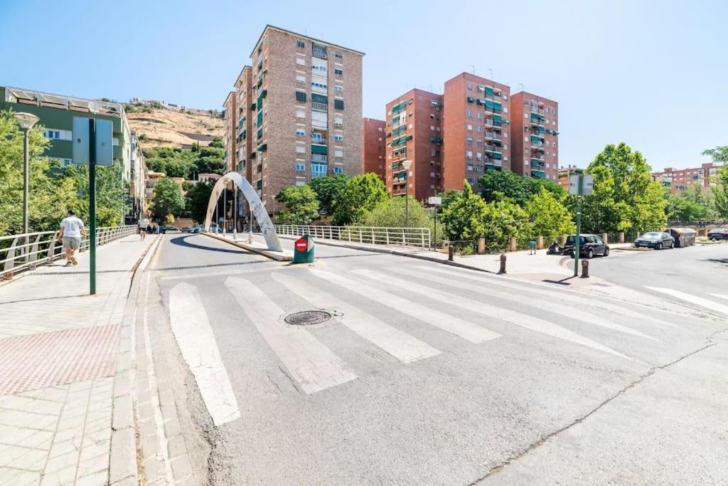 Modern Apartment Close To The City Center And Alhambra 格拉纳达 外观 照片