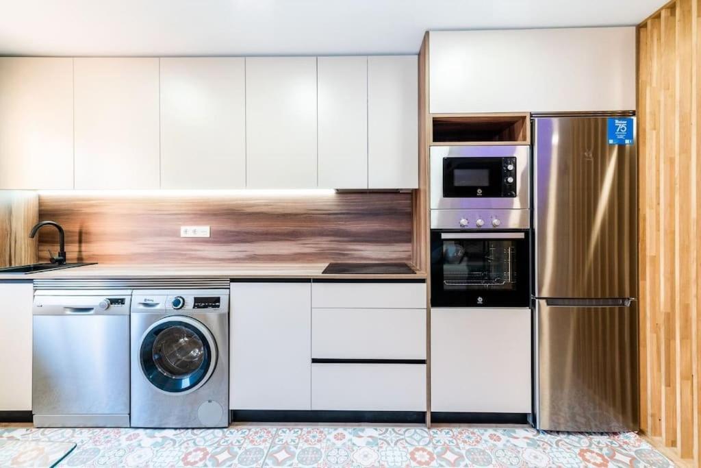 Modern Apartment Close To The City Center And Alhambra 格拉纳达 外观 照片